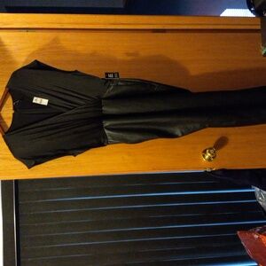 Womens express jumpsuit sleeveless faux leather pants with pockets large black